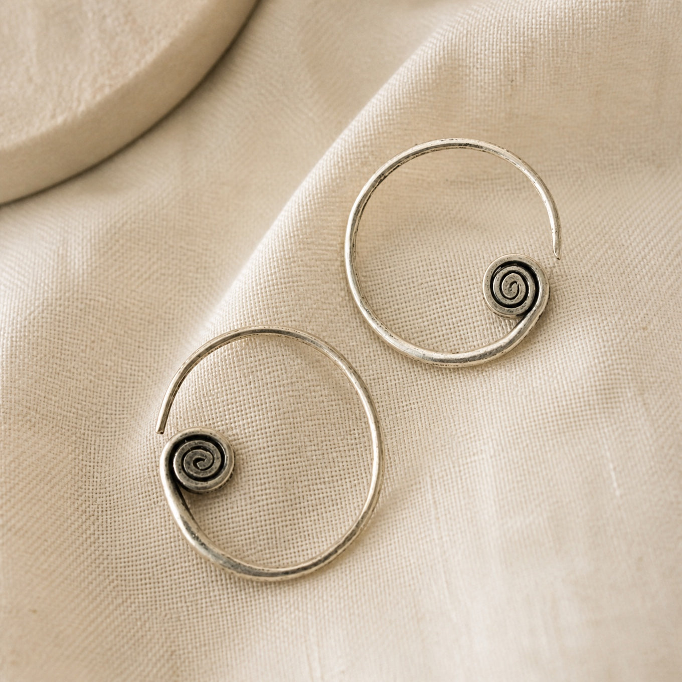 Spiral Charm Hoop Earrings – Minimalist White-Tone Copper Design