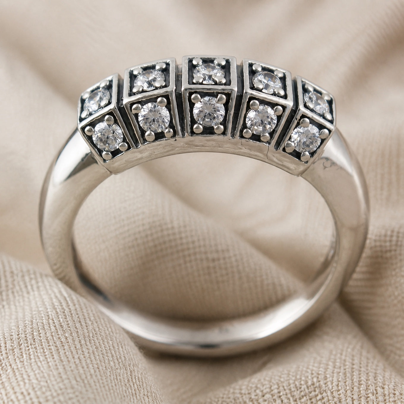 Art Deco Cubic Zirconia Cocktail Ring with Geometric Silver-Tone Band