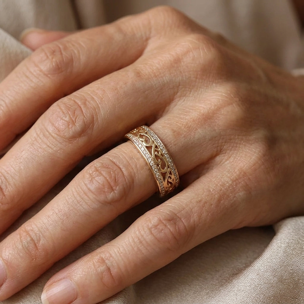 bright hollow gold ring — lifestyle