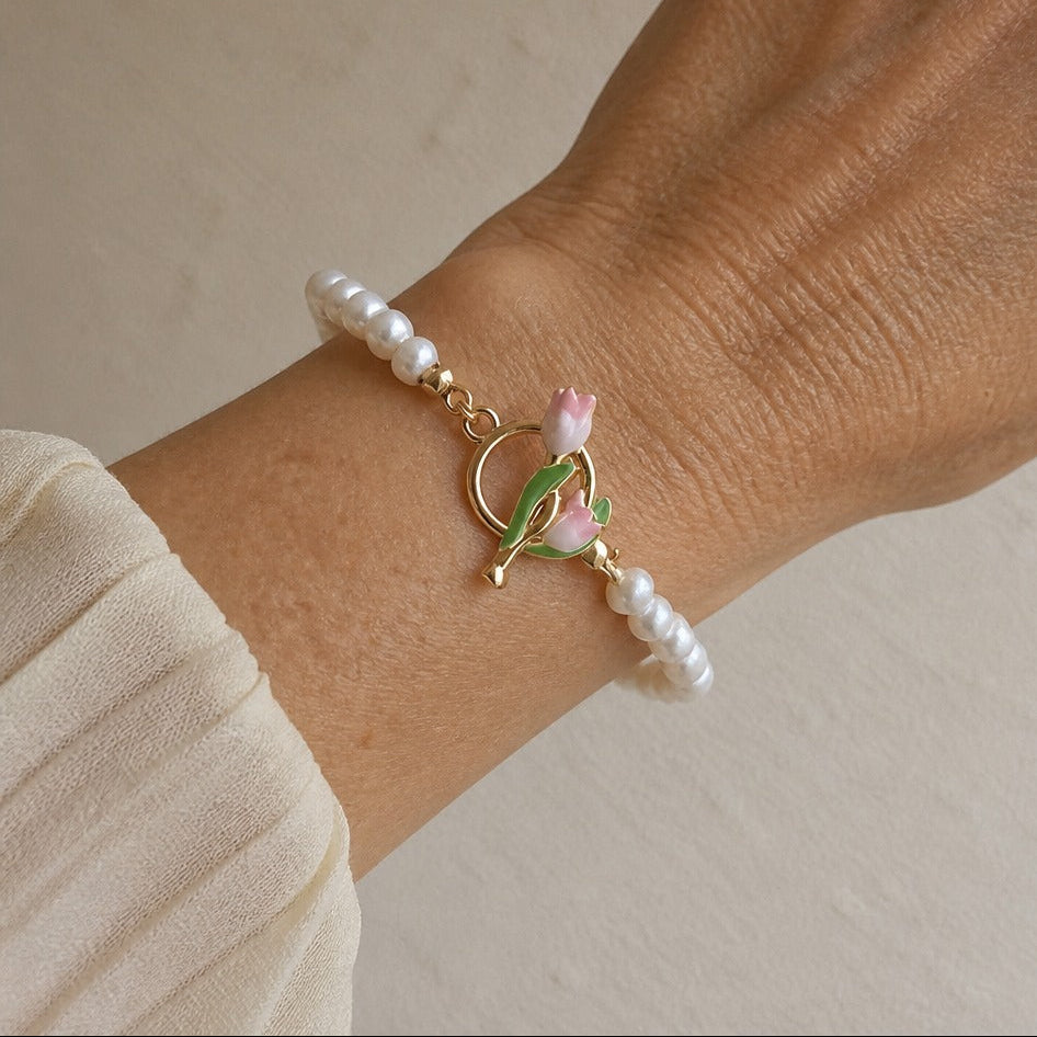 Tulip Charm Pearl Bead Bracelet with Gold-Tone Toggle Clasp — main image