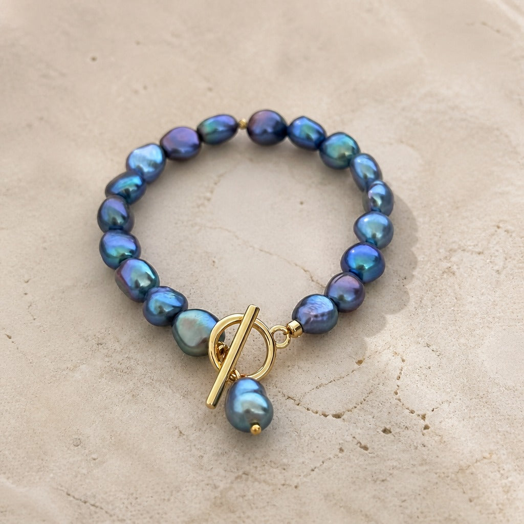 Baroque Pearl Bracelet with Gold-Tone Toggle Clasp — view 2