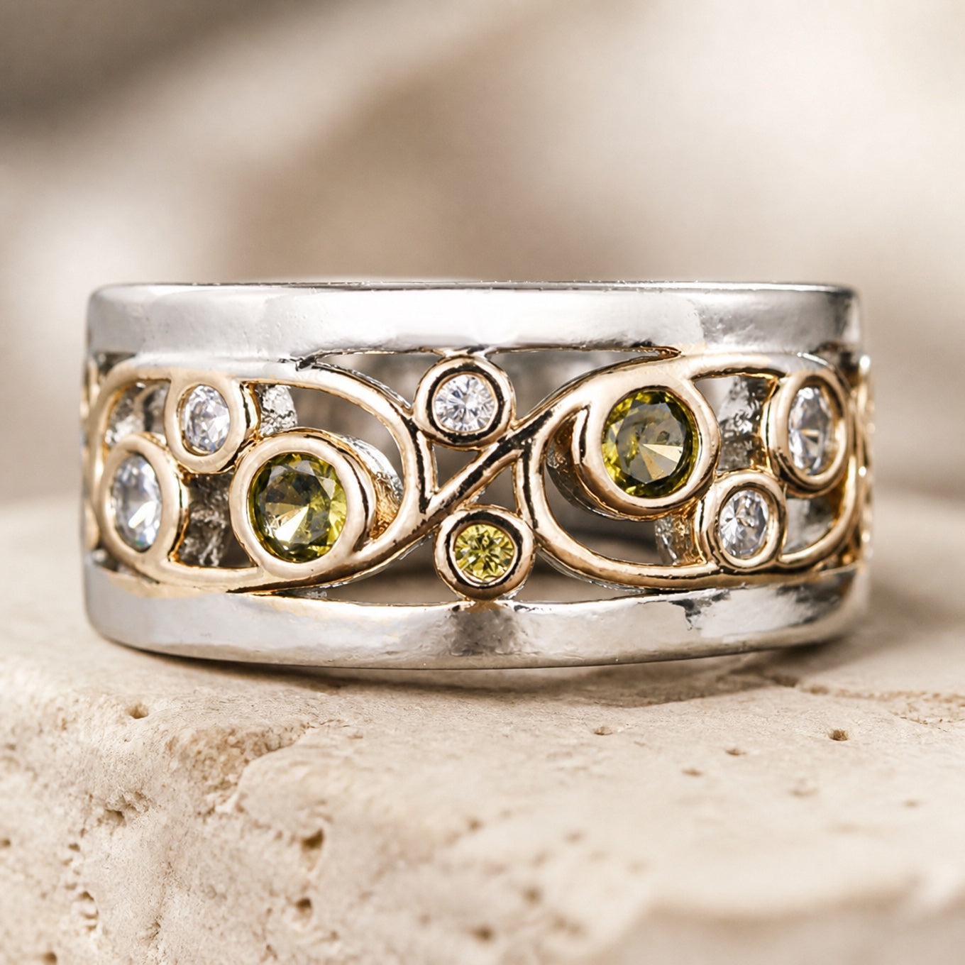 Round Zirconia Cocktail Ring with Two-Tone Filigree Design