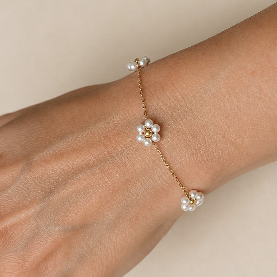 Pearl Flower Cluster Bracelet with Adjustable Gold-Tone Chain — main image