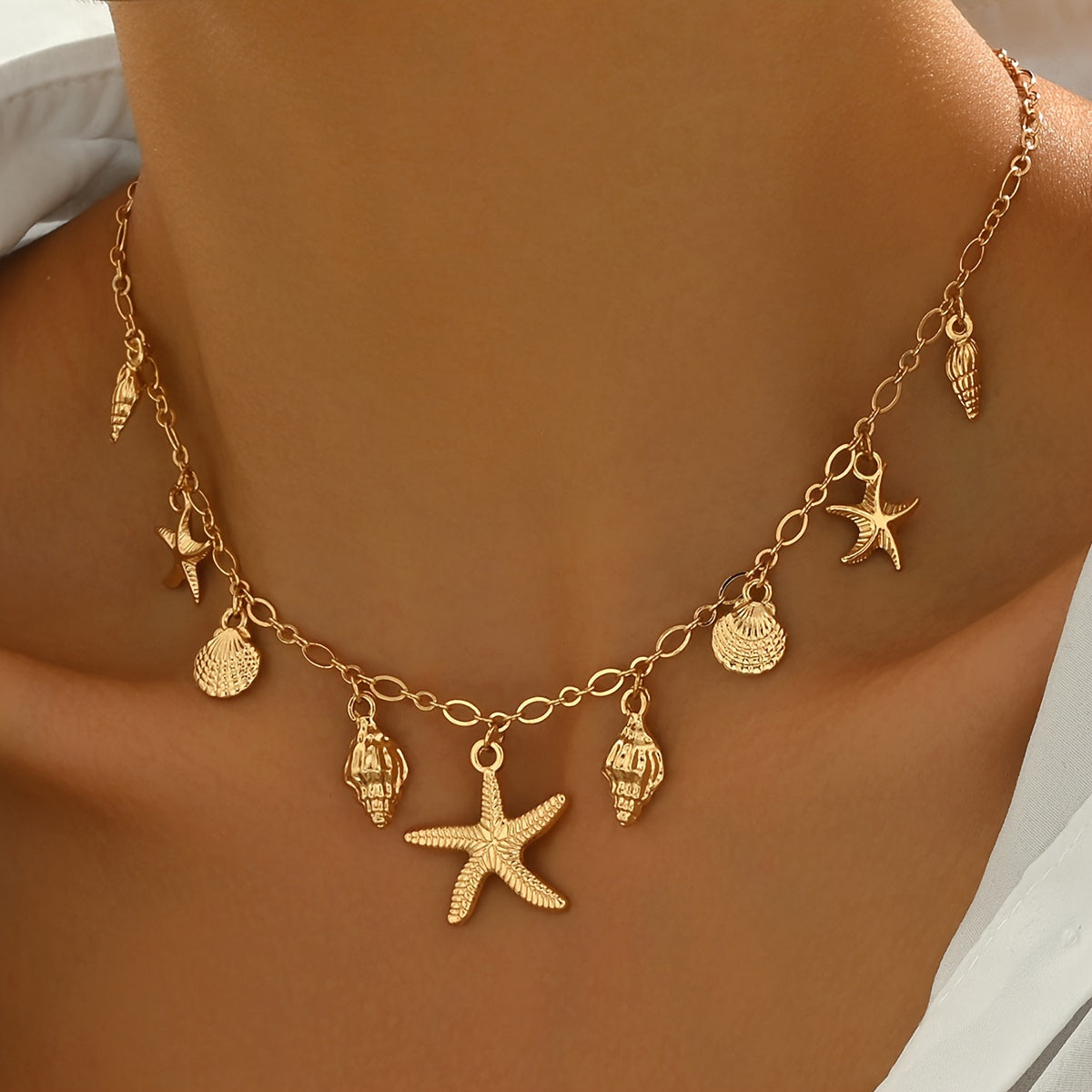 Starfish & Seashell Charm Necklace, Gold-Tone Adjustable Chain