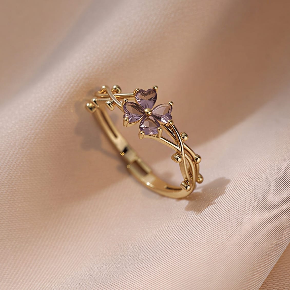 Heart-Shaped Amethyst Floral Ring with Leaf Detail