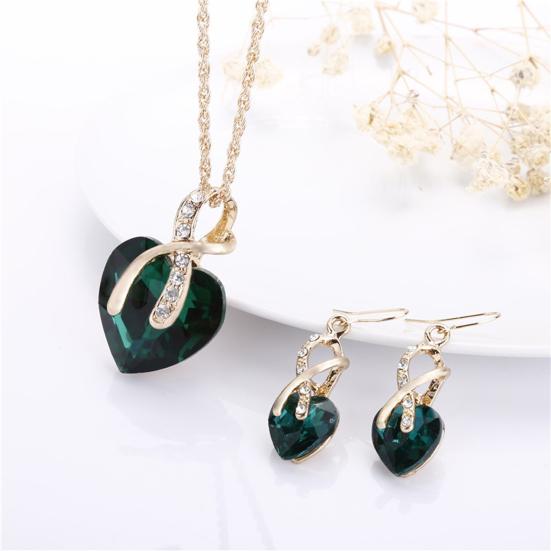 Heart-Shaped Emerald Green Crystal Pendant Necklace and Earrings Set with Gold-Tone Accents