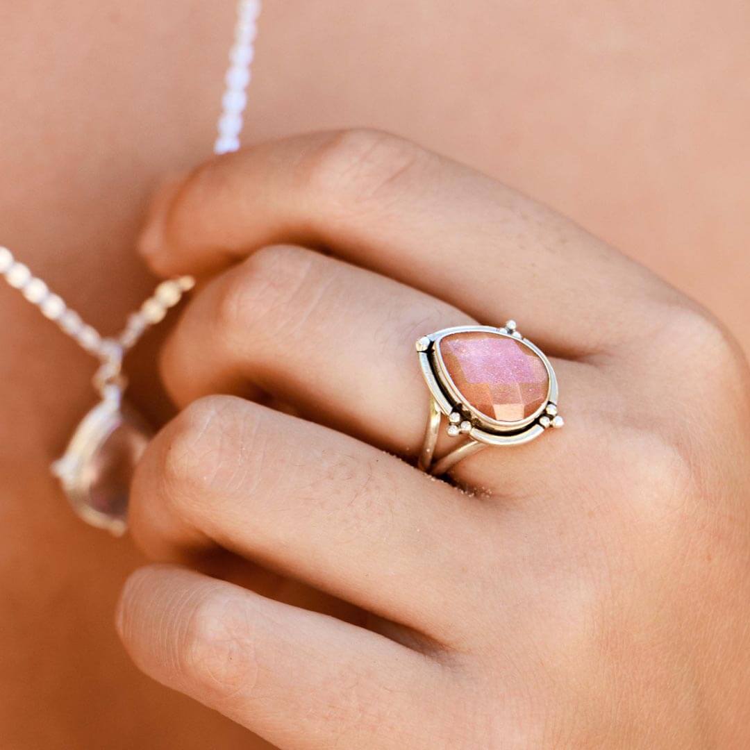 Teardrop Peach Moonstone Ring with Silver Ball Accents