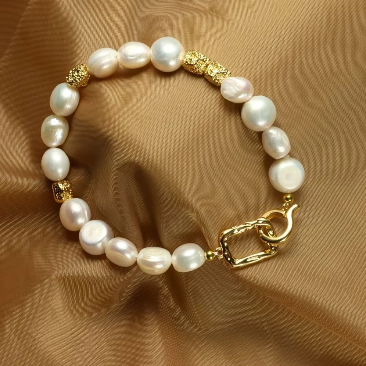 Freshwater Baroque Pearl Bracelet with Gold-Tone Charm Clasp — main image