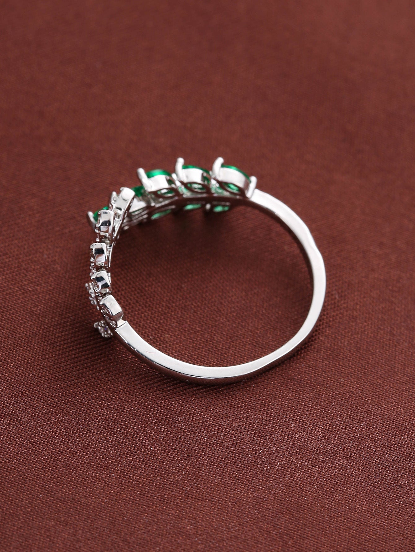 Leaf Motif Emerald and Sapphire Cluster Ring with Open Band