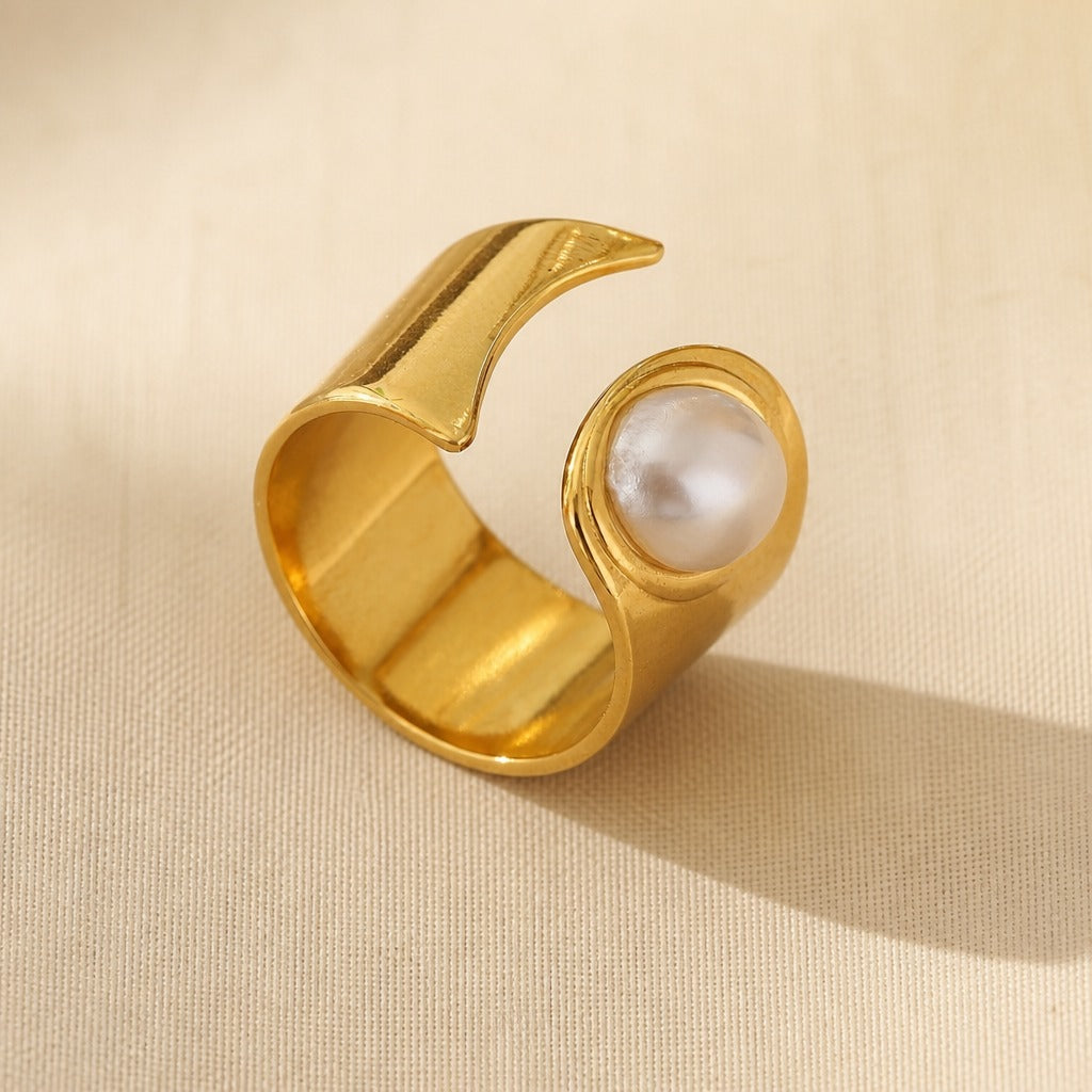 Pearl Bypass Ring with Curved Gold-Tone Band — main image