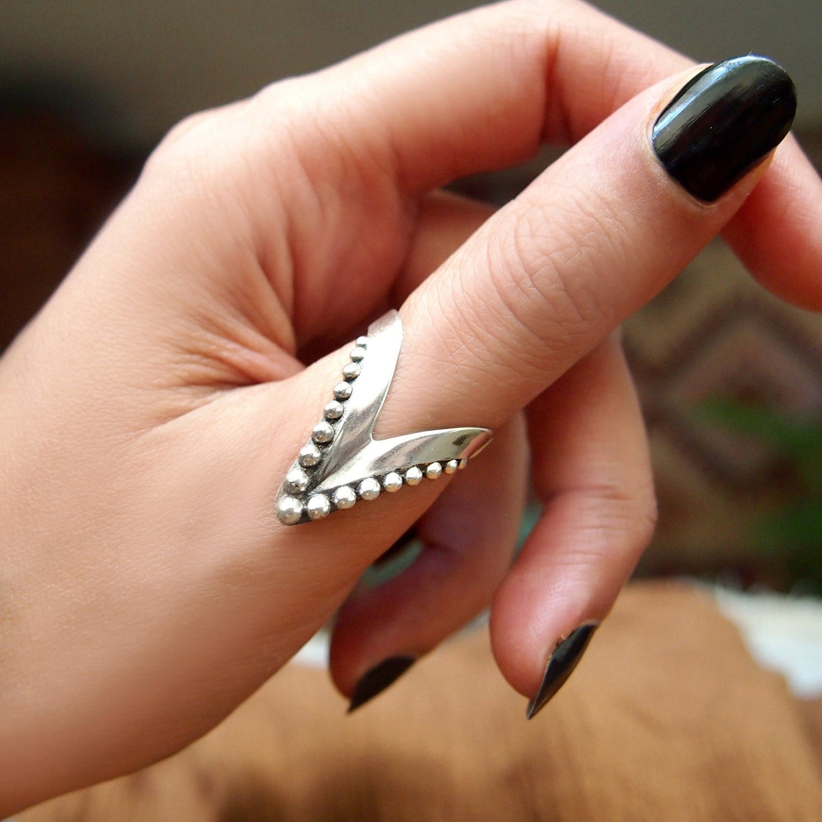 Chevron Sterling Silver Thumb Ring with Oxidized Stud Detail, Adjustable