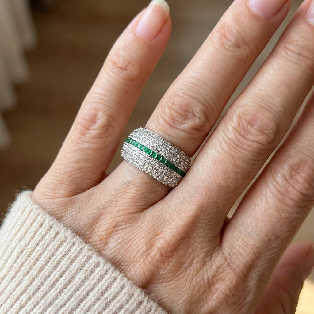 celina maroux ring white gold — lifestyle