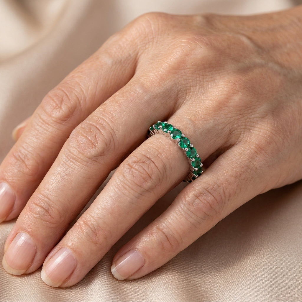 luneth ardenelle ring white gold 16k — lifestyle
