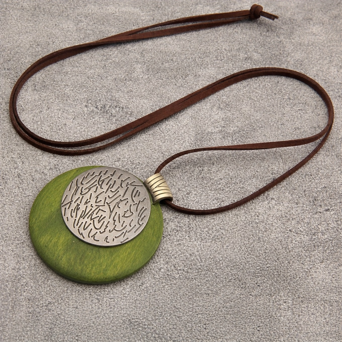 Engraved Brain Pattern Wood Disc Pendant Necklace with Adjustable Leather Cord