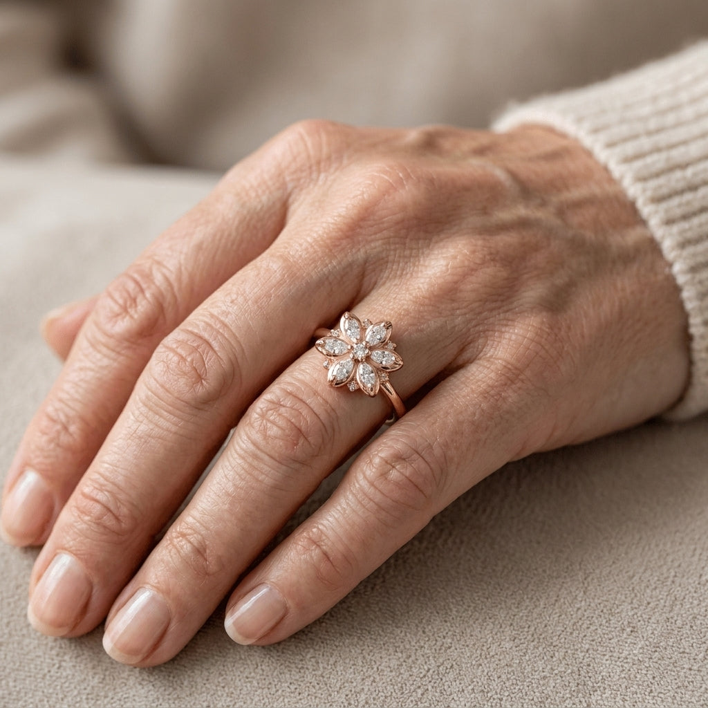 star flower ring — lifestyle