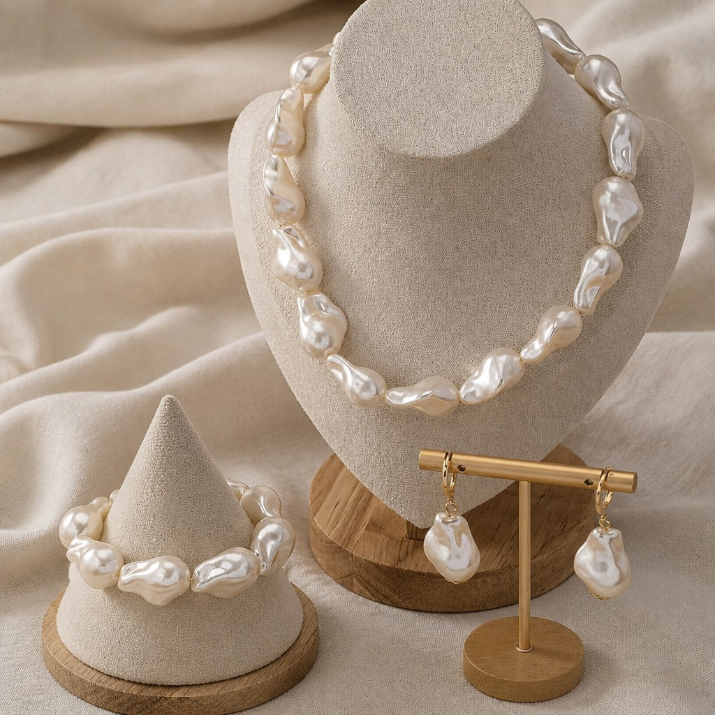 Baroque Pearl Jewelry Set – Necklace, Bracelet & Earrings in White or Green — view 2