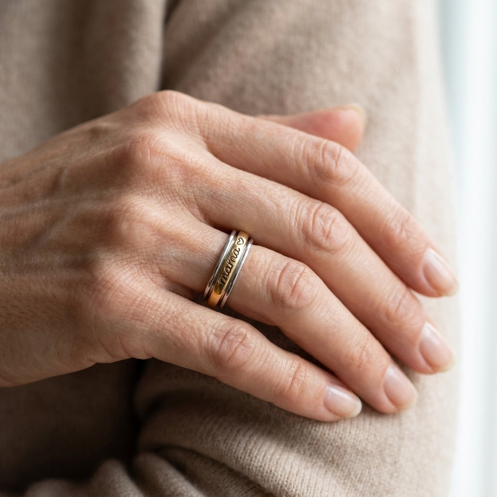 two tone mama fidget ring asr9753 — lifestyle