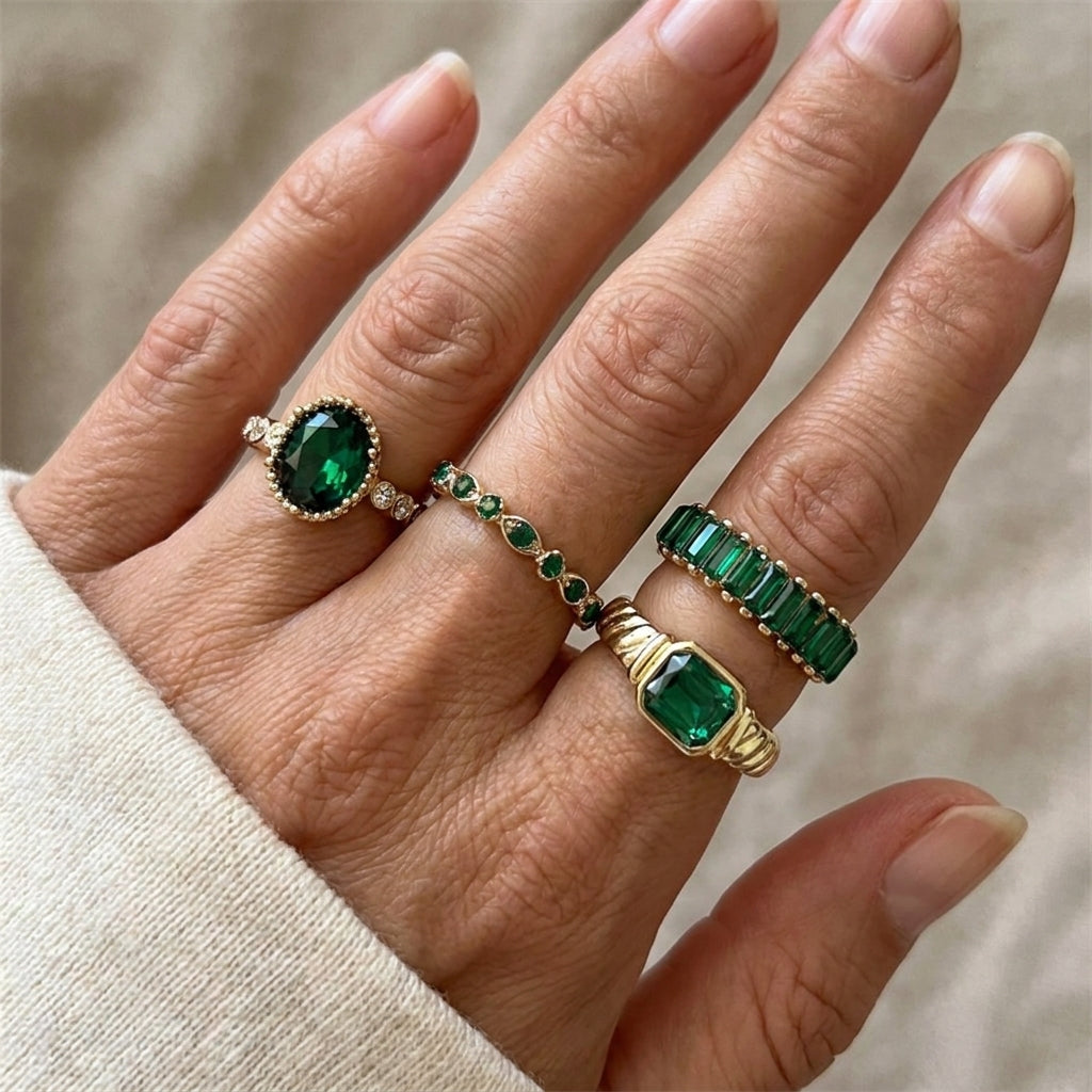 zarina exquisite emerald ring set gold 18k — lifestyle
